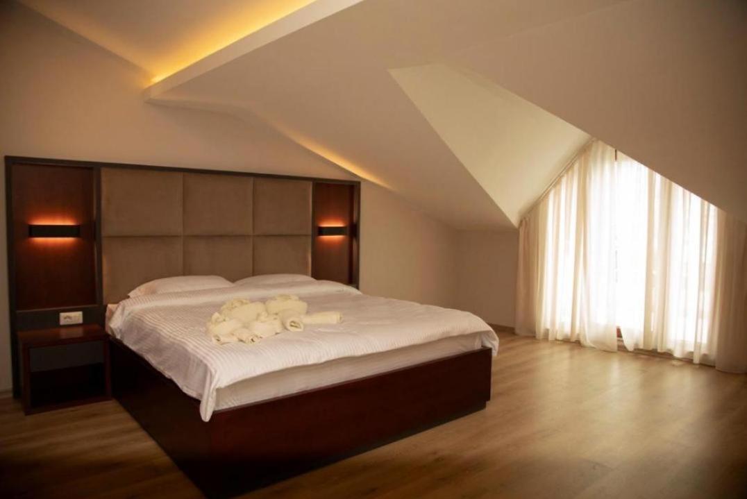 Hotel Oferta Prizren Exteriör bild